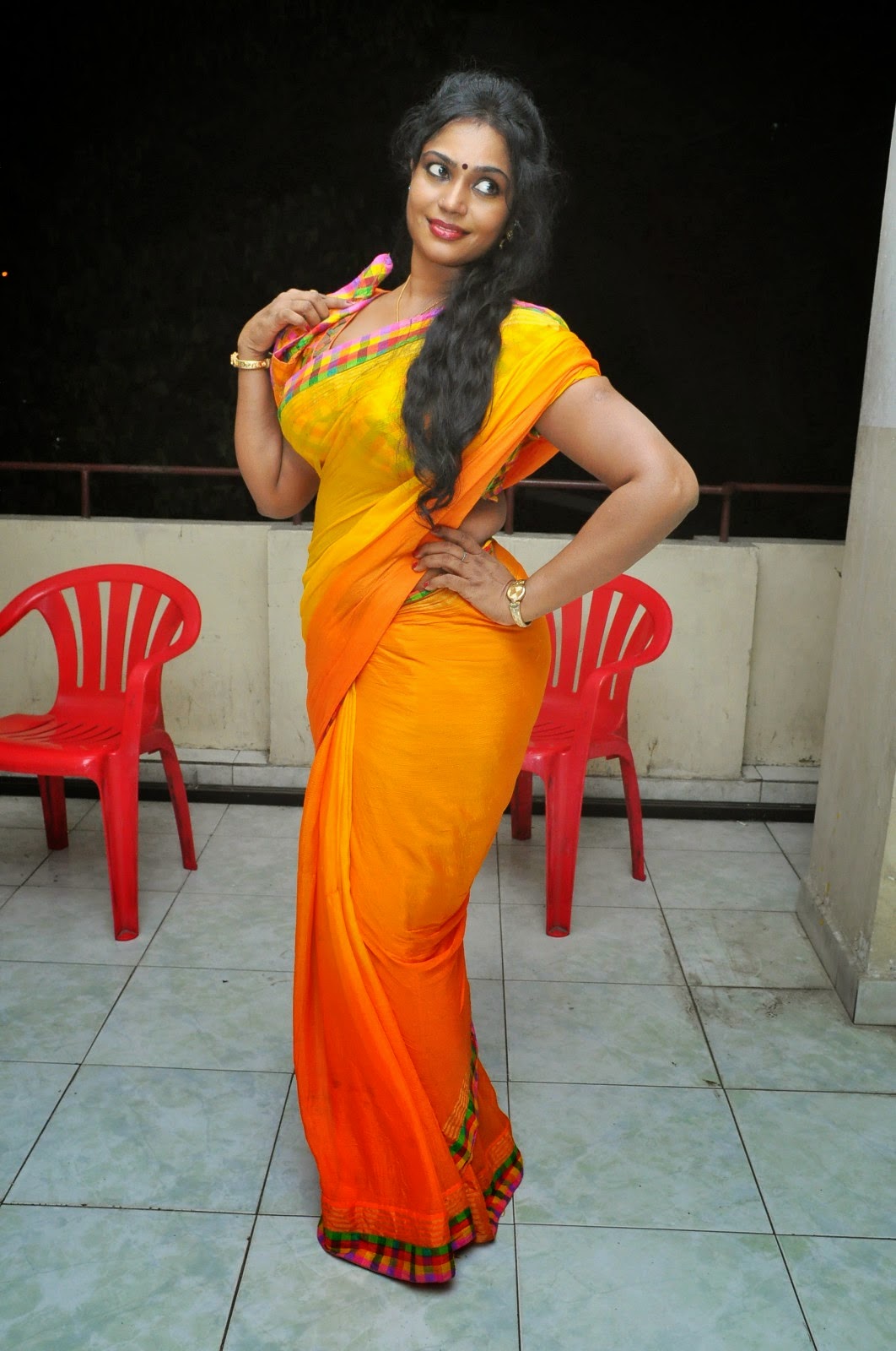 Jayavani Aunty Hot Sexy Navel Show In Yello Saree 4 Aaaaeho