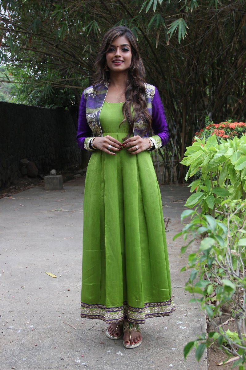 Ashna Zaveri Cute In Green Dress 10 Aaaacnk