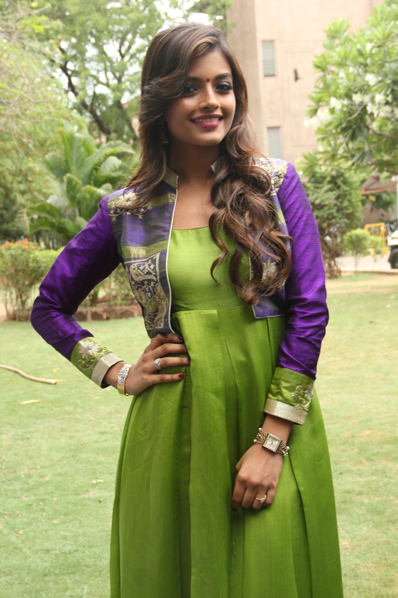 Ashna Zaveri Cute In Green Dress 3 Aaaaloa