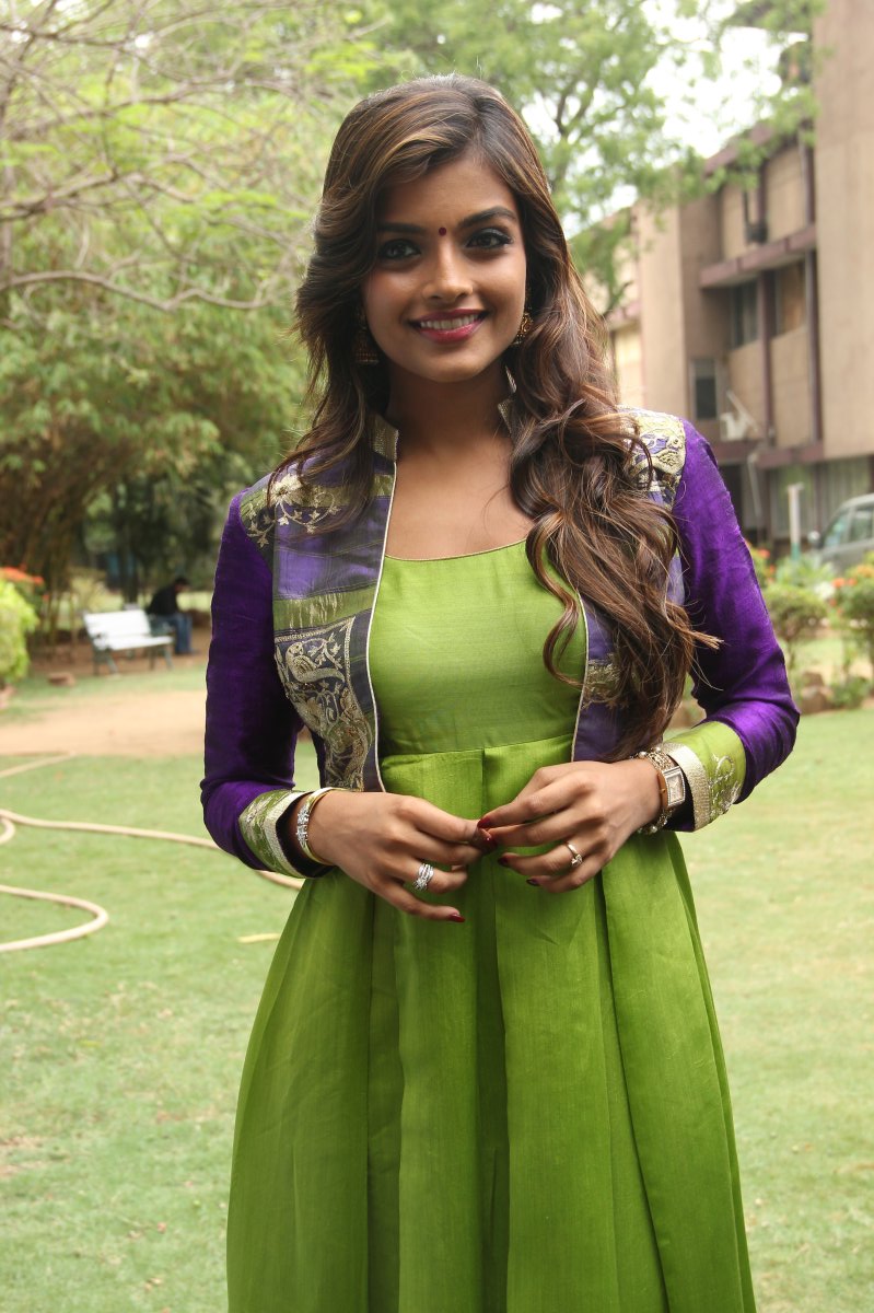 Ashna Zaveri Cute In Green Dress 4 Aaaapci