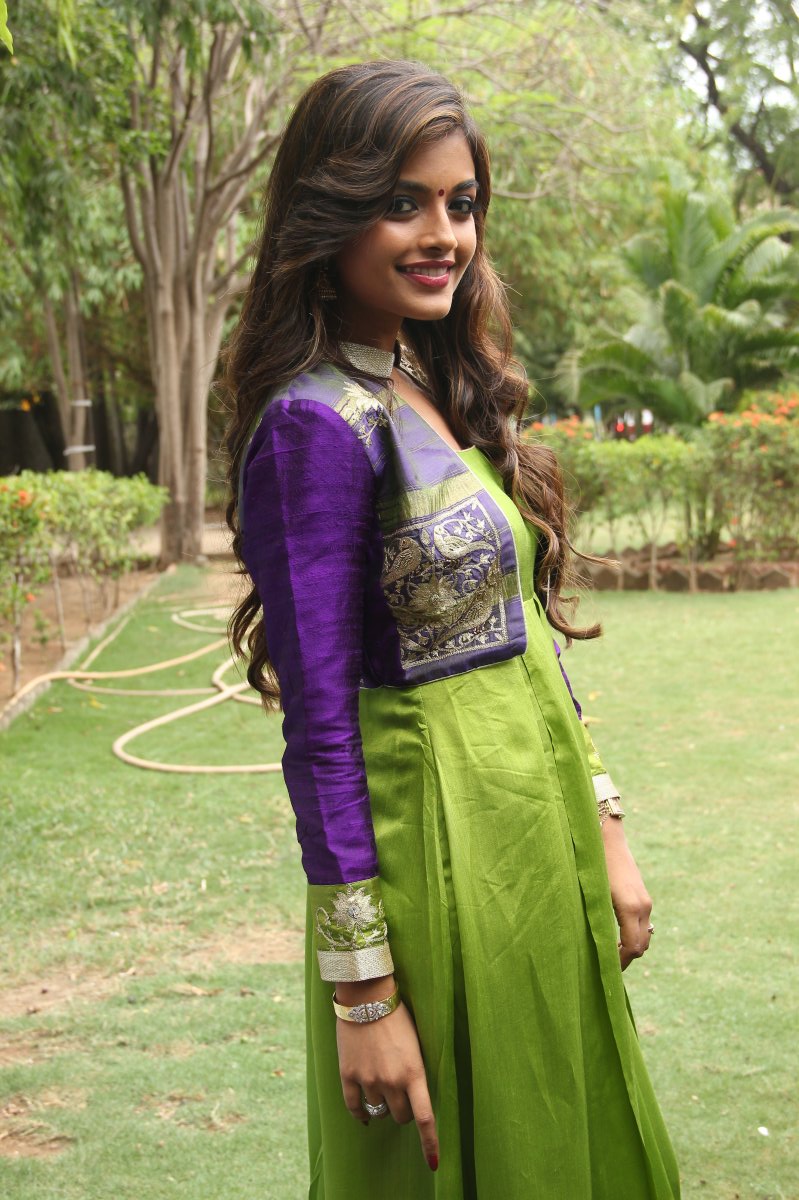 Ashna Zaveri Cute In Green Dress 6 Aaaauoq