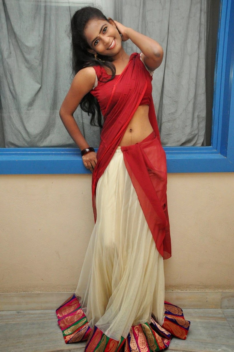 Chaitra Sexy Navel Show In Saree Photoshoot Stills 5 Aaaaapk