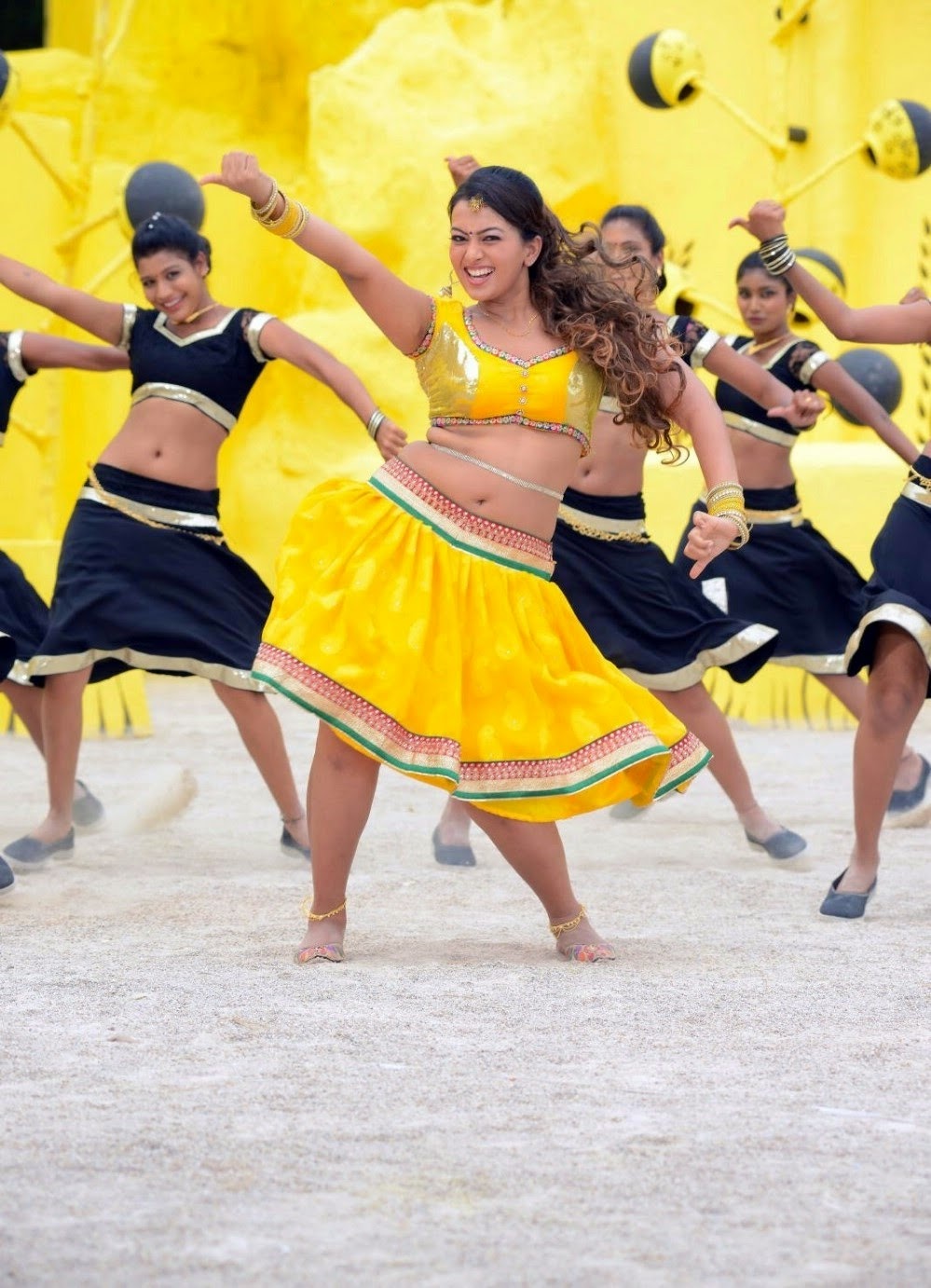 Ester Noronha Navel Show In Half Saree Stills From Bhimavaram Bullodu Movie 18 Aaaafmi Aaaabiq