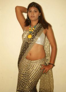 Hema Jelloju Hot Sexy Navel Show In Saree Photoshoot Stills
