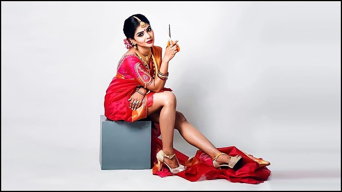 Pavithra Lakshmi Sexy Thigh Show In Half Saree Latest Photoshoot Stills Aa
