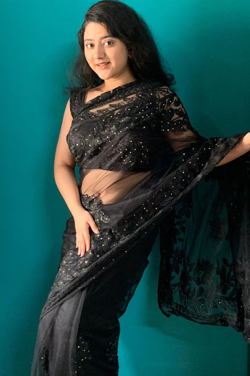 Shriya Sharma Sexy Navel Show In Transparent Saree Photos 2H