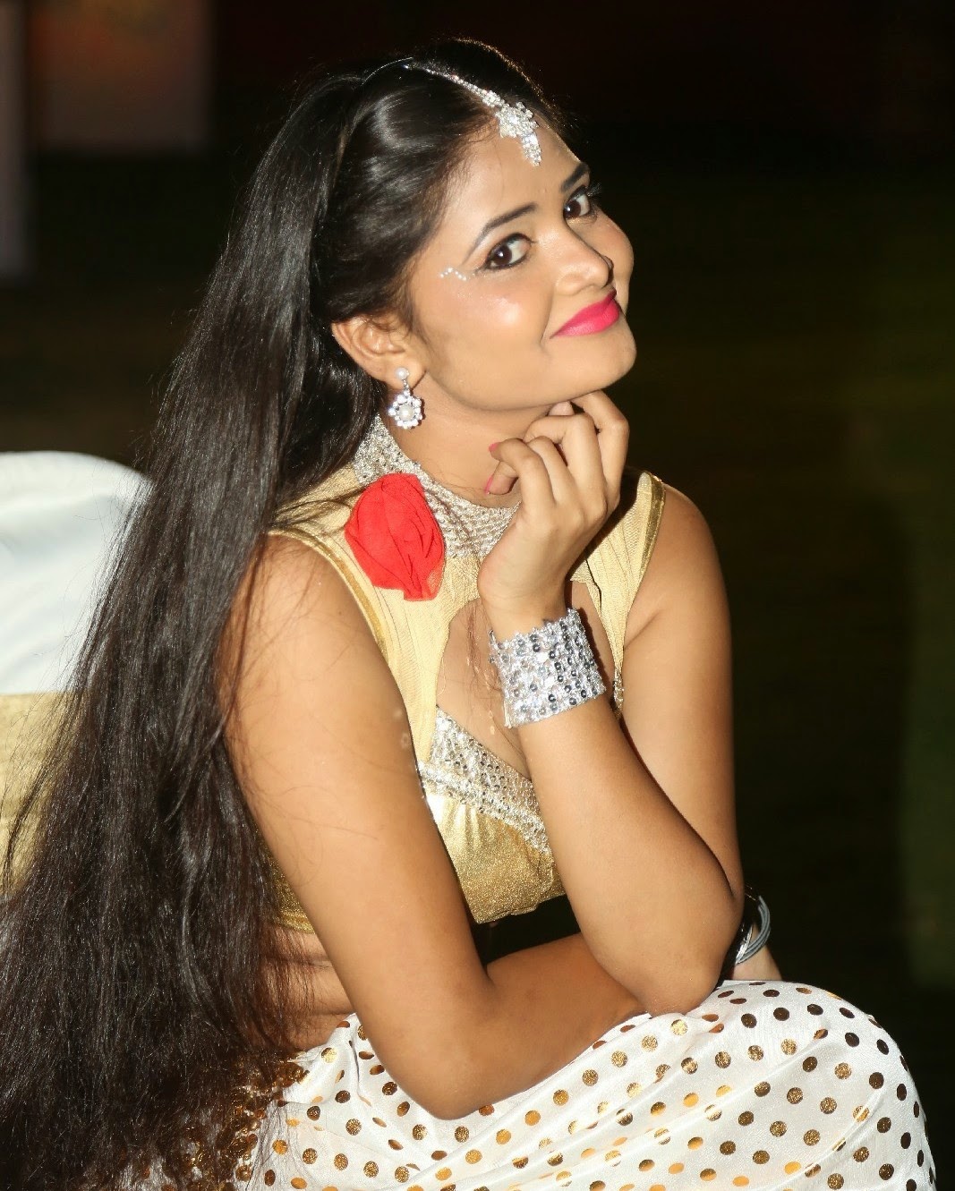 Actress Shreya Vyas Hot Navel Cleavage Show At Mehbett Movie Audio Launch Photos 39