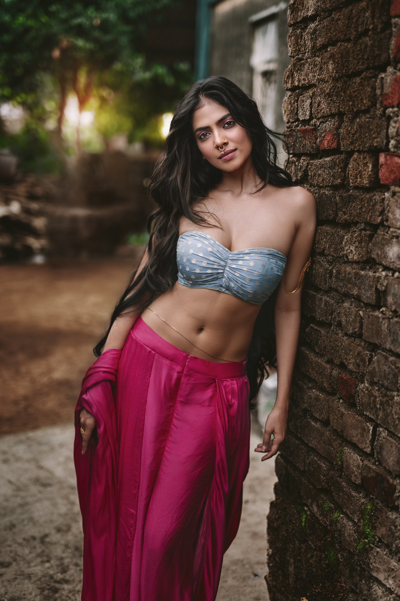 Actress Malavika Mohanan Hot Sexy Navel And Cleavage Show In Apsara Dress Photoshoot Stills 2