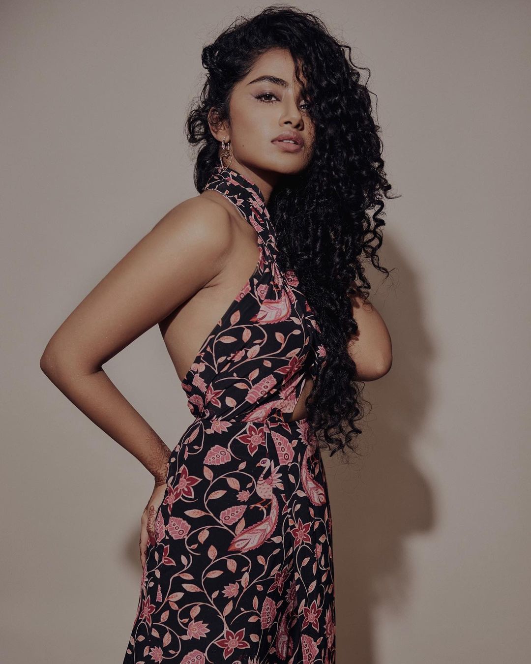 Actress Anupama Parameswaran Poses In A Hot Sexy Backless Dress 1