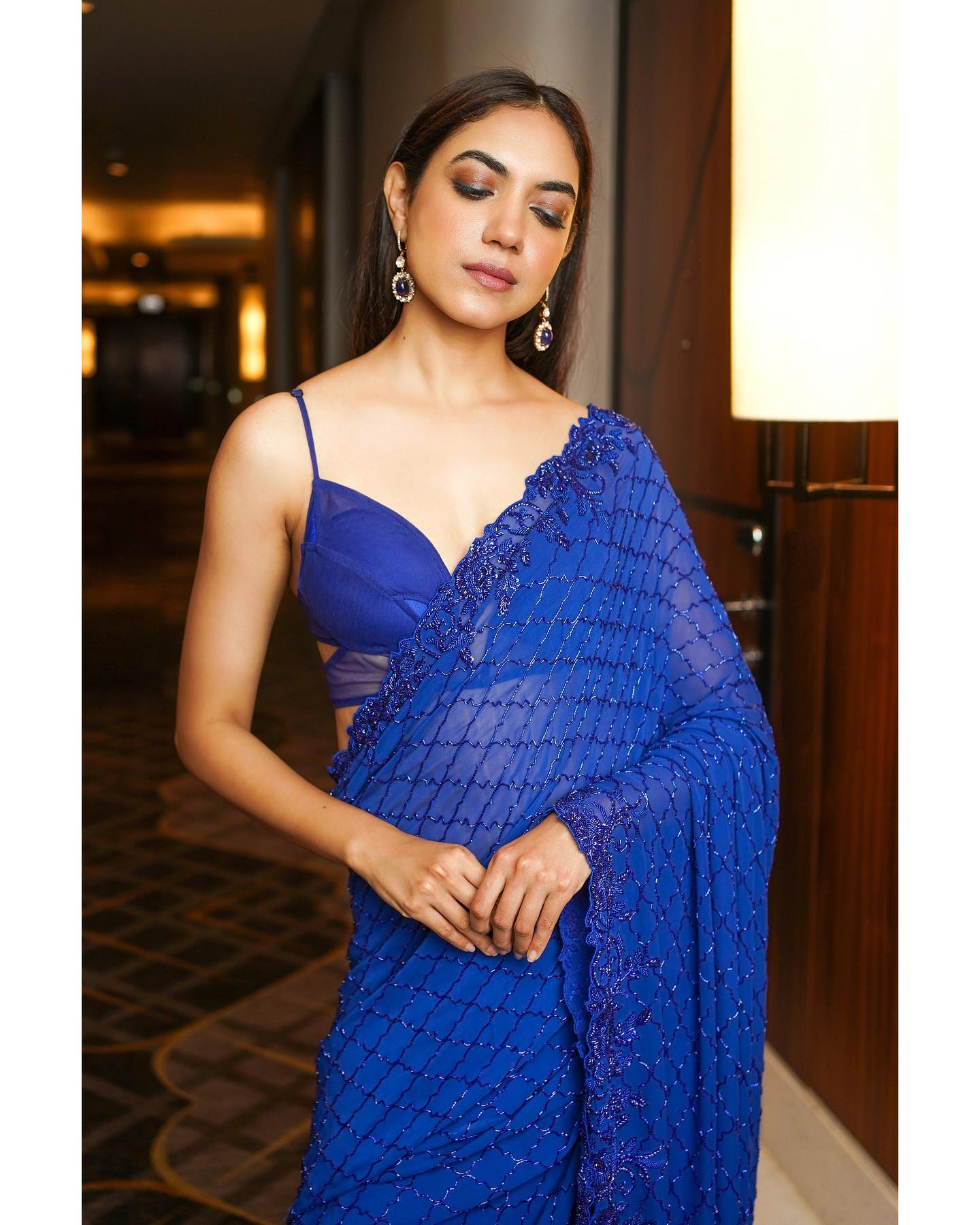 Actress Ritu Varma Hot And Sexy In Blue Backless Saree Photos 4