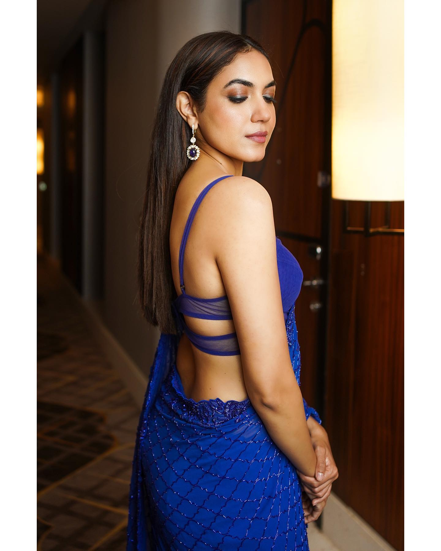 Actress Ritu Varma Hot And Sexy In Blue Backless Saree Photos 6